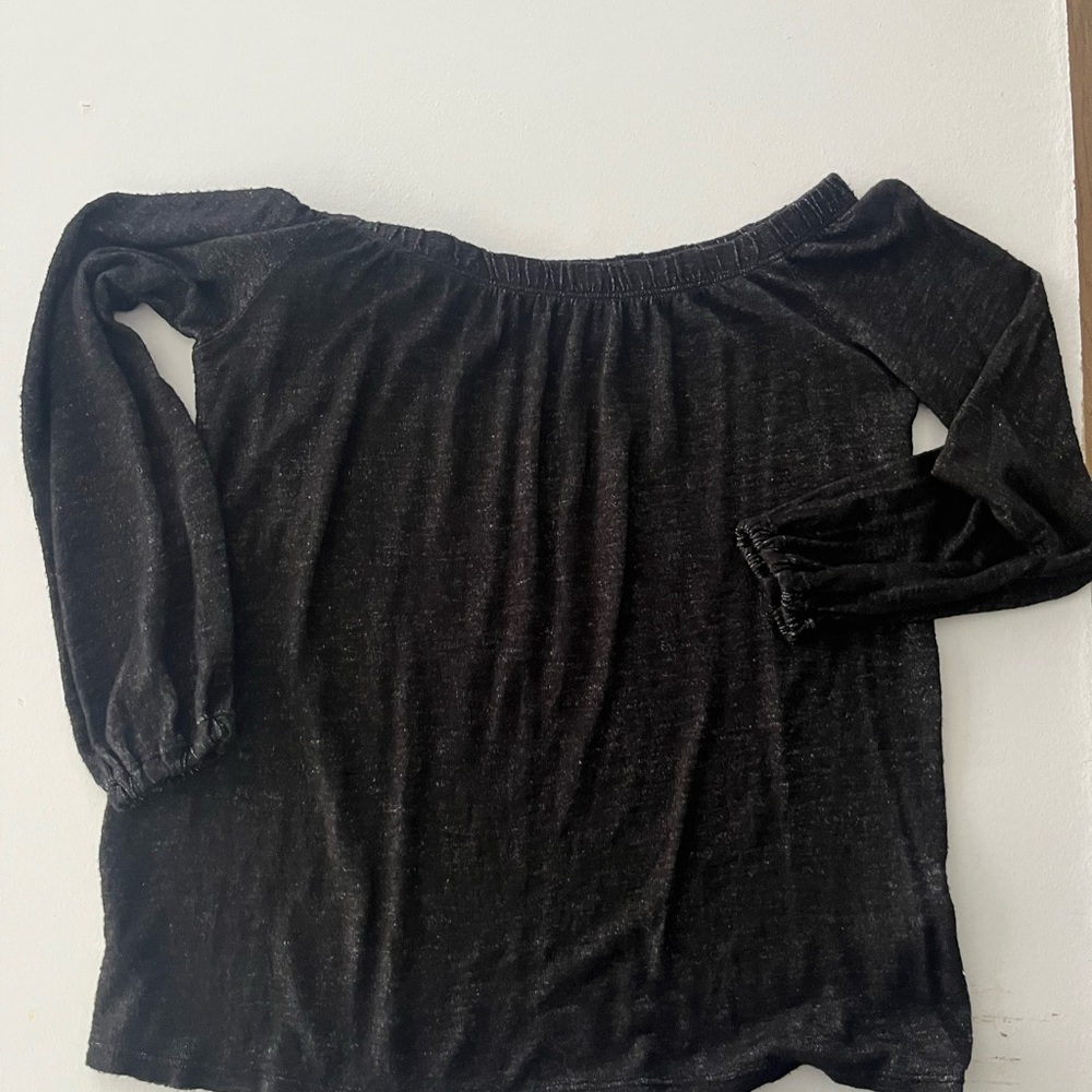 Velvet by Graham & Spencer Black Off-Shoulder Knit Top